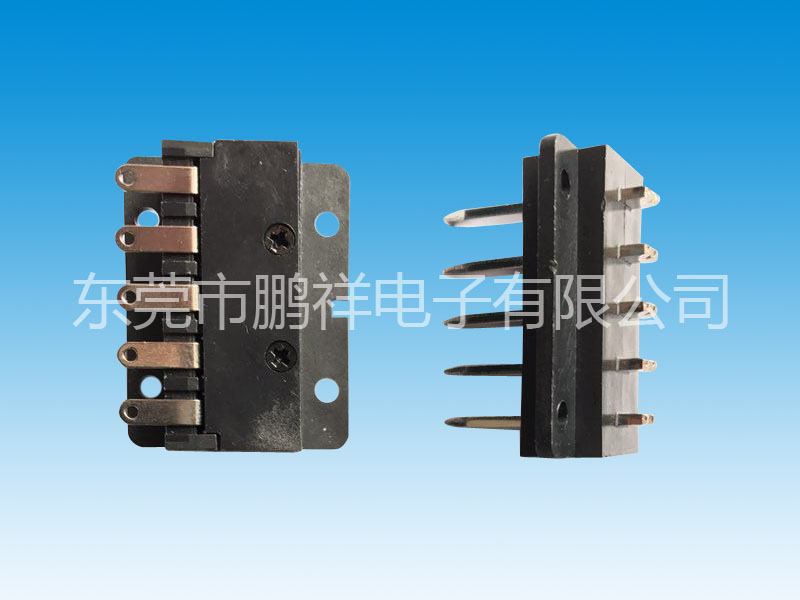 026系列，6.75間距大電流電池連接